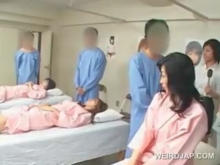 Asiática morena amada golpes peluda eixo em o hospital